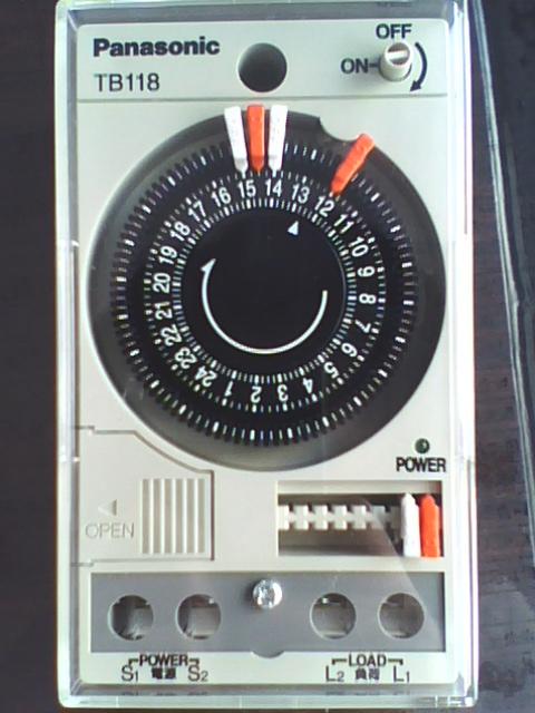 供應電子式定時開關，定時開關TB2118C7