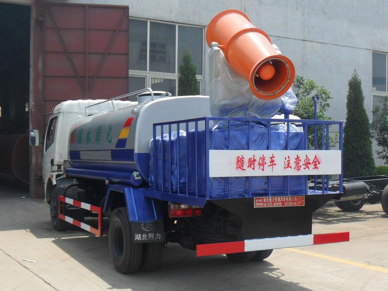 供應(yīng)東風(fēng)國四福瑞卡4立方綠化噴灑打藥車