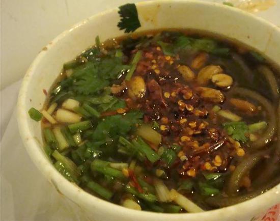 供應(yīng)四川酸辣粉加盟 重慶曉富酸辣粉加盟