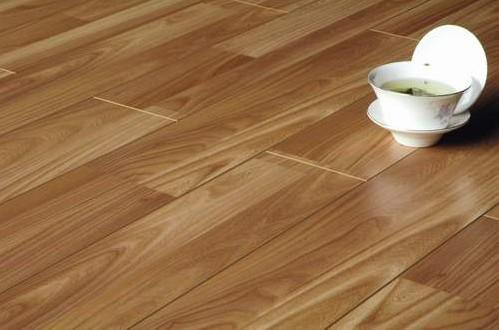 供應(yīng)紅桐強(qiáng)化地板價(jià)格直銷，紅桐強(qiáng)化地板價(jià)格廠家