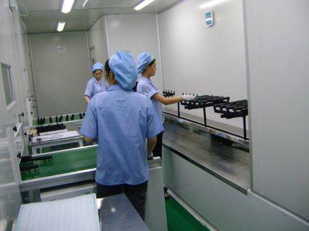 供應無塵車間自動噴涂線13922875626廢氣處理設備 自動化生產(chǎn)線 一噴一烤自動噴涂線