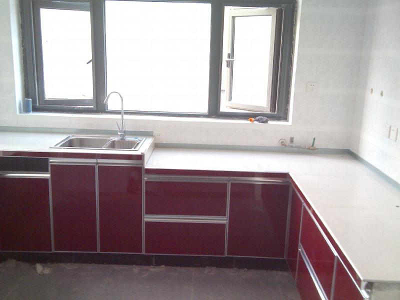 供應(yīng)鄭州市價(jià)格*晶鋼門(mén)