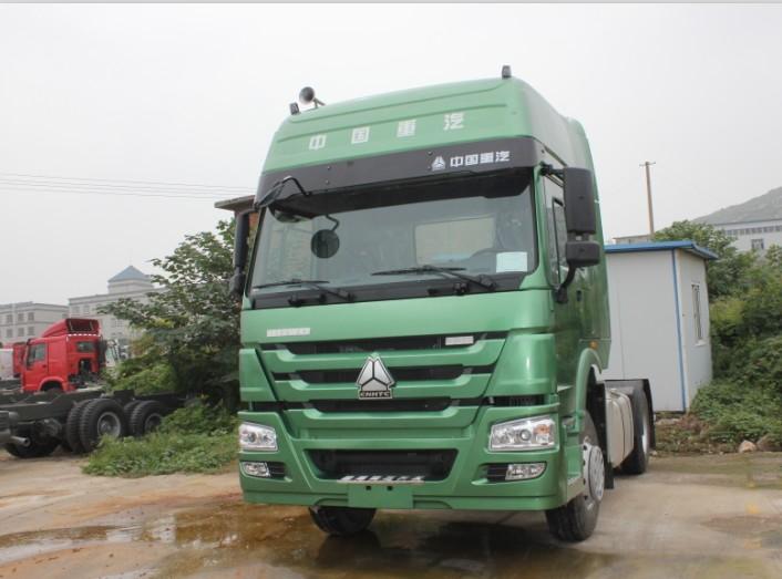 供應(yīng)豪沃抵賬重型牽引車
