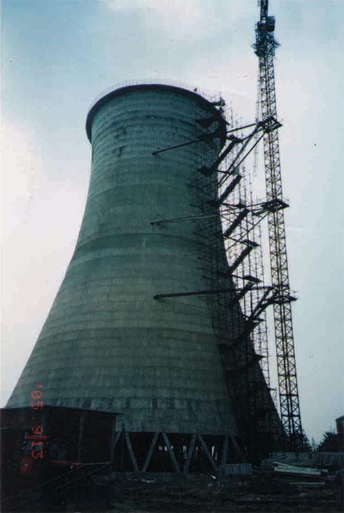 江蘇電廠煙囪防腐圖片