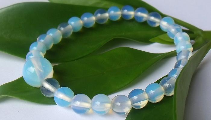 供應(yīng)廣東廣州蛋白石手鏈價(jià)格