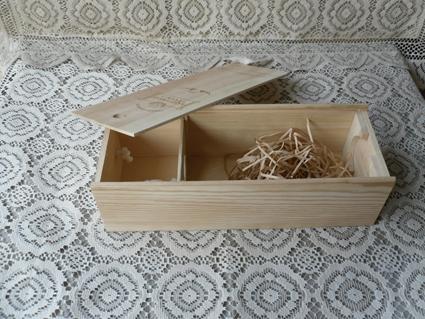 供應(yīng)長期批發(fā)優(yōu)質(zhì)*木制紅酒盒