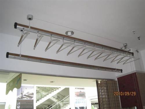 龍華區(qū)好太太晾衣架隱形防護(hù)網(wǎng)紗窗，龍華好太太報(bào)價(jià)，好太太護(hù)網(wǎng)