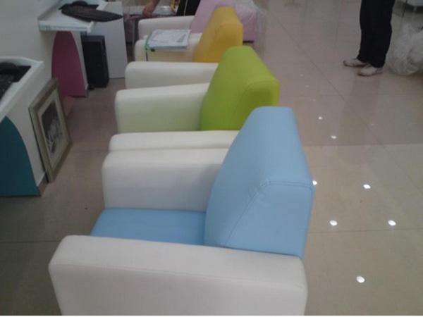 供應(yīng)廣州專業(yè)訂做沙發(fā)廠家異形沙發(fā)