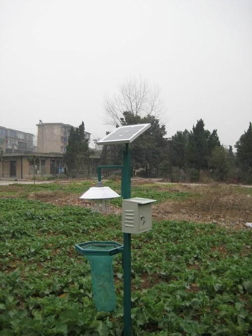 供應(yīng)新發(fā)明單觸頭不粘蟲(chóng)太陽(yáng)能殺蟲(chóng)燈