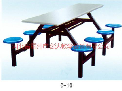 廊坊市澳门优质低价学生餐桌椅厂家供应用于的澳门优质低价学生餐桌椅，实惠餐桌椅厂家批发