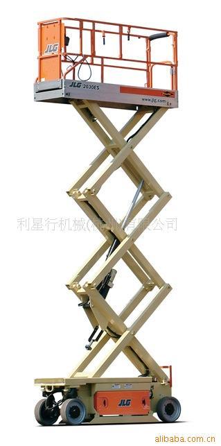 高空作業(yè)升降車租賃圖片