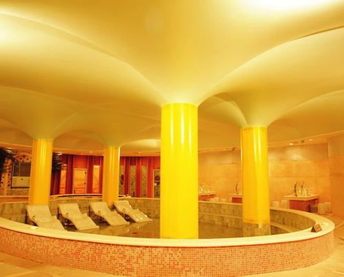 供應(yīng)透光膜噴繪膜燈箱膜