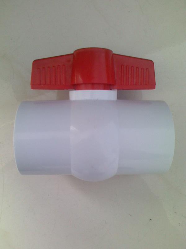 供應(yīng)*pvc承插口球閥