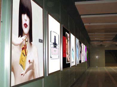 供應(yīng)北京大型樓頂大字亞克力發(fā)光字吸塑