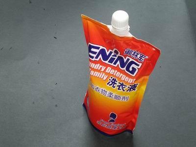 供應(yīng)東莞液體包裝吸嘴袋