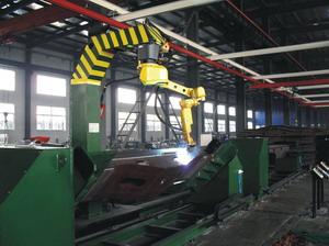 機車枕橫梁機器人焊接工作站圖片