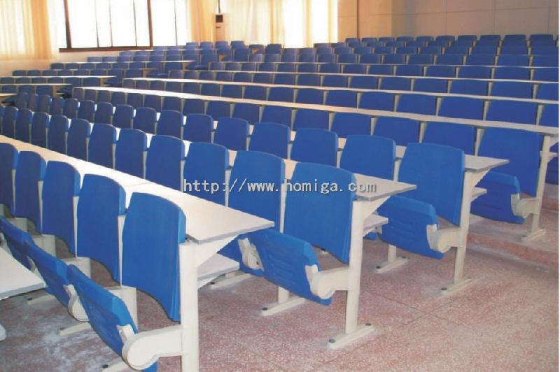 學(xué)校教室聯(lián)排課桌椅圖片
