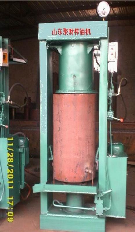 供應(yīng)河北唐海新款榨油機(jī)哪個(gè)牌子好，全自動(dòng)茶籽棉籽榨油機(jī)多錢(qián)一臺(tái)