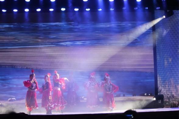 供應(yīng)230W光束燈價(jià)格，南昌舞臺燈光經(jīng)銷商 230w光束燈多少錢