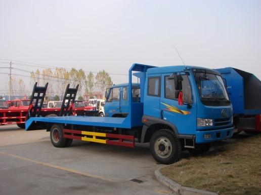 主要運(yùn)輸各種履帶式工程機(jī)械車輛圖片