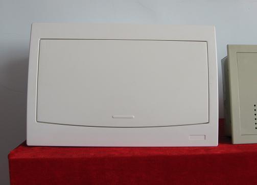 供應(yīng)PZ30系列終端配電箱PZ30配電箱