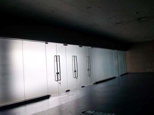 供應(yīng)北京建筑膜隔熱膜價(jià)格磨砂膜13436716385