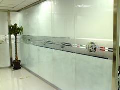 供應(yīng)北京玻璃貼膜居家玻璃貼膜*膜隔熱膜13436716385