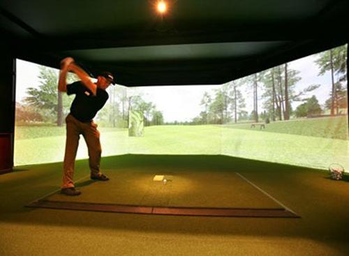供應(yīng)室內(nèi)高爾夫模擬器及全套高爾夫用品