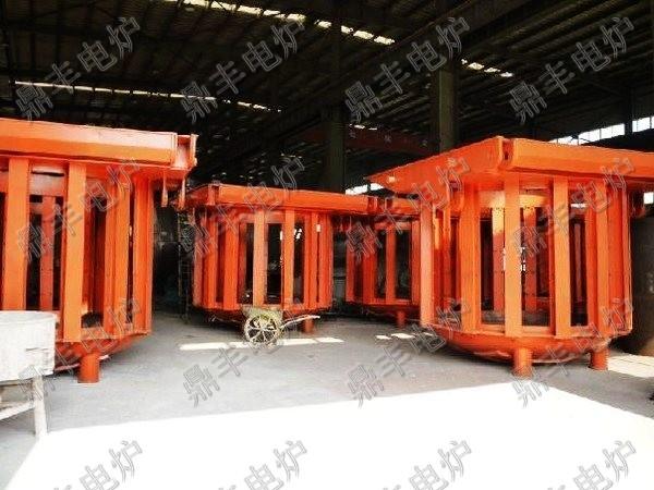 20噸鋼殼中頻爐圖片