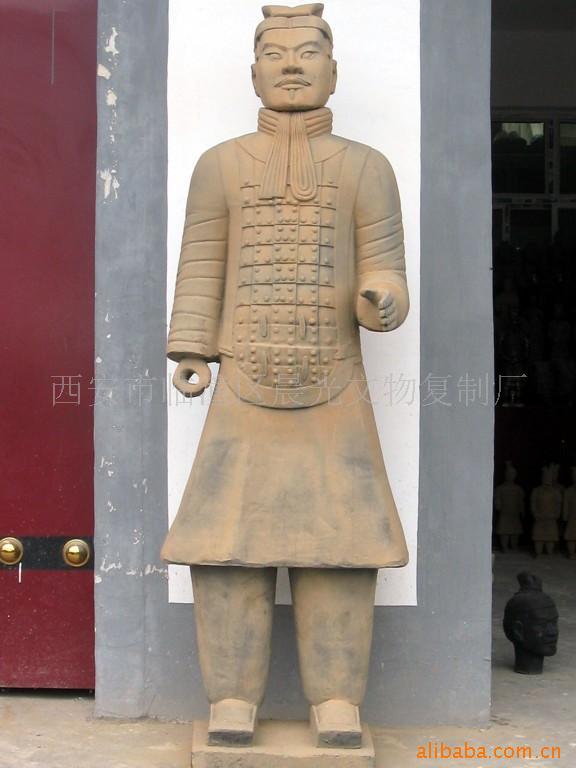 供應(yīng)西安兵馬俑擺件桌擺原大兵馬俑