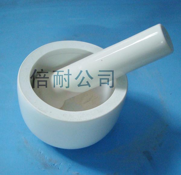供應(yīng)江蘇氧化鋁坩堝，江蘇氧化鋁坩堝*價，江蘇氧化鋁坩堝批發(fā)商