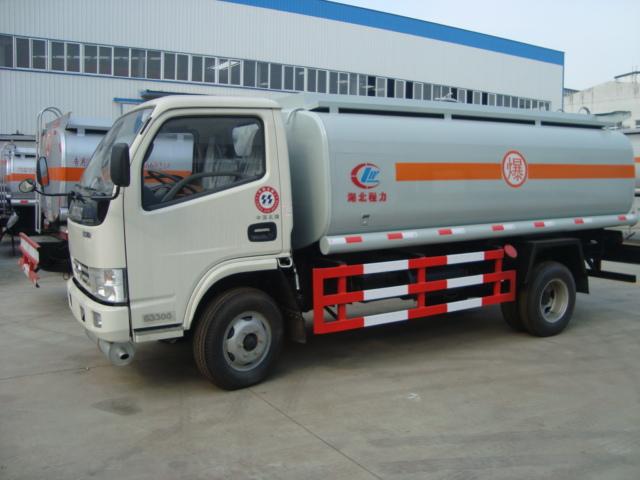 流動(dòng)加油車廠家直銷圖片
