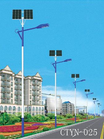 供應(yīng)西安漢中新農(nóng)村LED太陽能路燈廠家