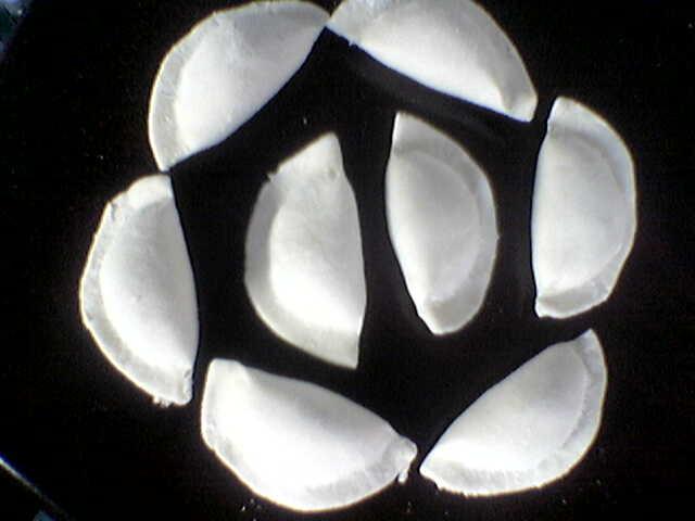 供應(yīng)餃子機(jī)廠家 餃子機(jī)價(jià)格 餃子機(jī)圖片