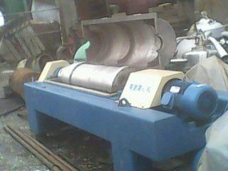 供應(yīng)LW-220型臥式螺旋沉降離心機(jī)