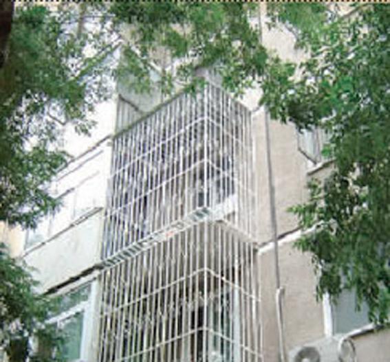 供應太原防護欄價格，太原哪里有防護欄廠家，優(yōu)質防護欄批發(fā)