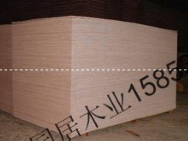 供應E1級奧古曼雙面膠合板