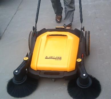 供應(yīng)臨沂洗地機克立威洗地機掃地機