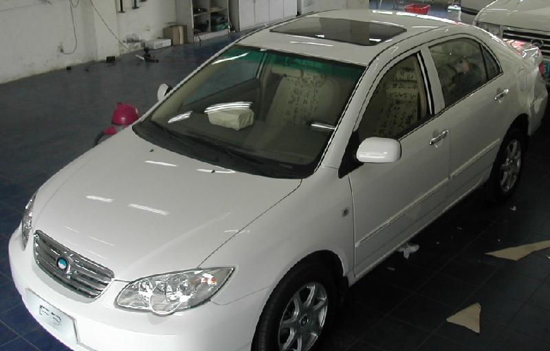 供應(yīng)比亞迪F3改天窗多少錢