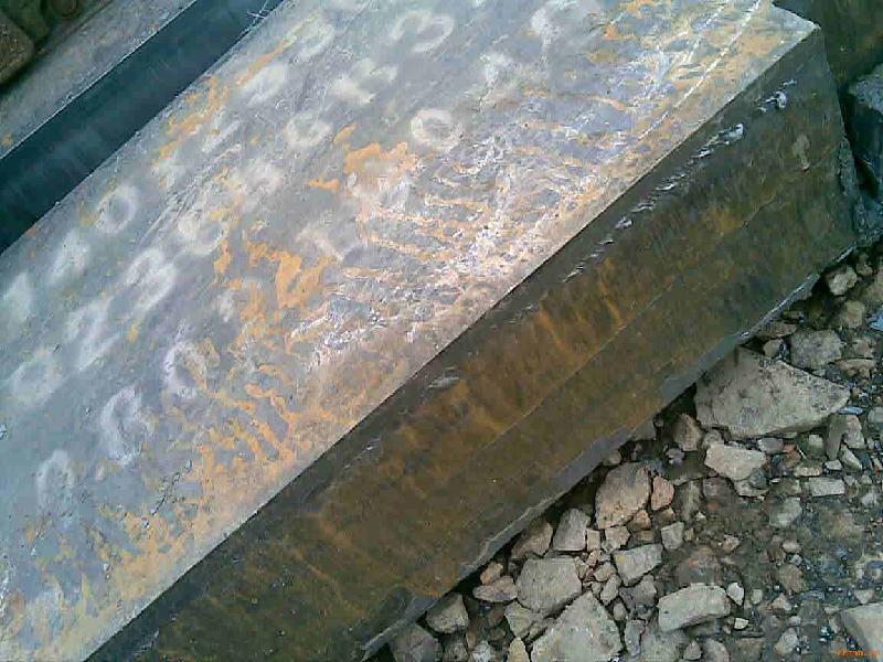 供應(yīng)元旦火爆供應(yīng)Q345d鋼板NM360耐磨板