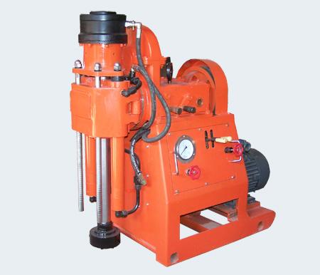 開(kāi)采用坑道鉆機(jī)圖片