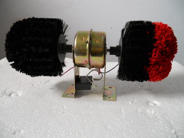 供應(yīng)自動(dòng)擦鞋機(jī)配件電機(jī)鞋刷