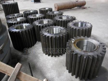 供應(yīng)2.6X13米水泥球磨機小齒輪鍛鋼材質(zhì)調(diào)質(zhì)處理