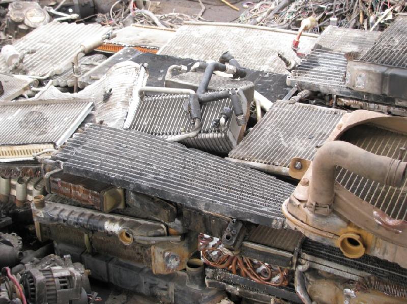 供應(yīng)舊車報(bào)廢下戶