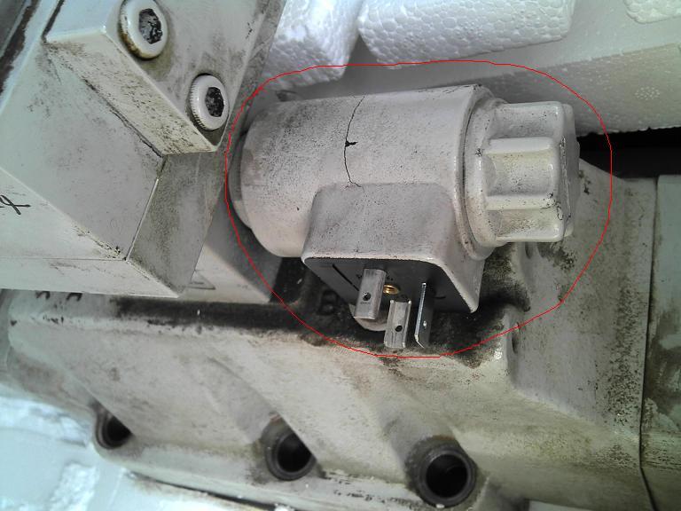 供應(yīng)注塑機MOOG伺服閥 變量泵維修注塑機MOOG伺服閥變量泵維修