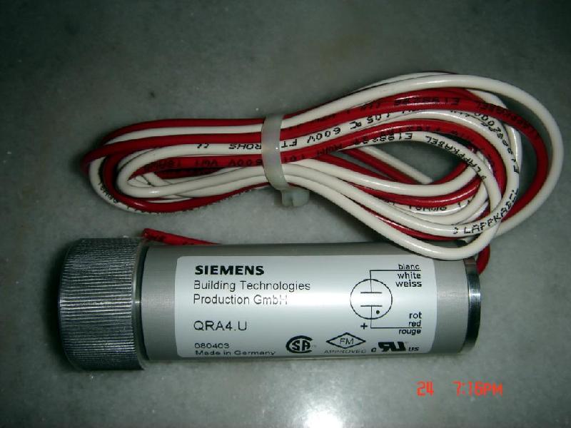 供应siemens QRA4.U,RAR7/8火焰检测控制器图片