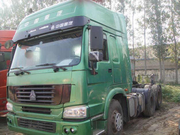 山東豪沃雙驅(qū)牽引車銷售圖片