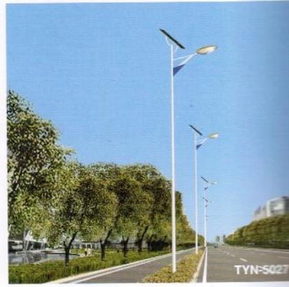 供應(yīng)濱州太陽(yáng)能道路燈