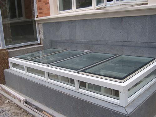 供應(yīng)定做各種電動開窗器銷售電動開窗器