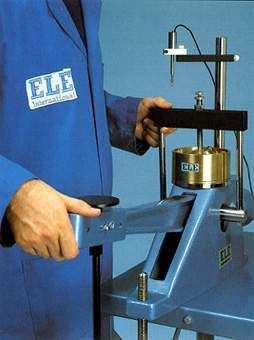 土壤固結(jié)試驗儀土工儀器圖片